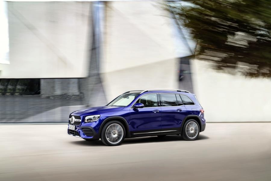  Mercedes-Benz GLB250 AMG Line (X247) 2019 года  (WW) (фото 7 из 47)